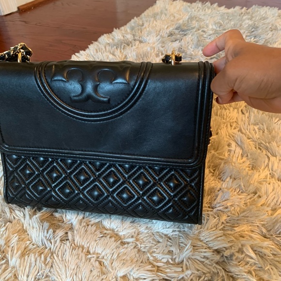 Tory Burch Fleming Convertible Shoulder Bag - Picture 2 of 16